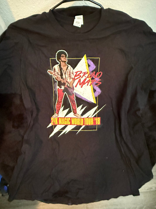 Bruno Mars 24K Magic World Tour tee